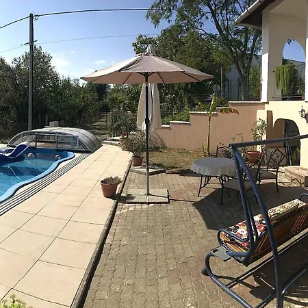 In 38980 Casa de Férias *