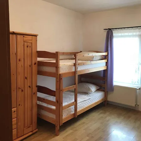 In 38980 Casa de Férias